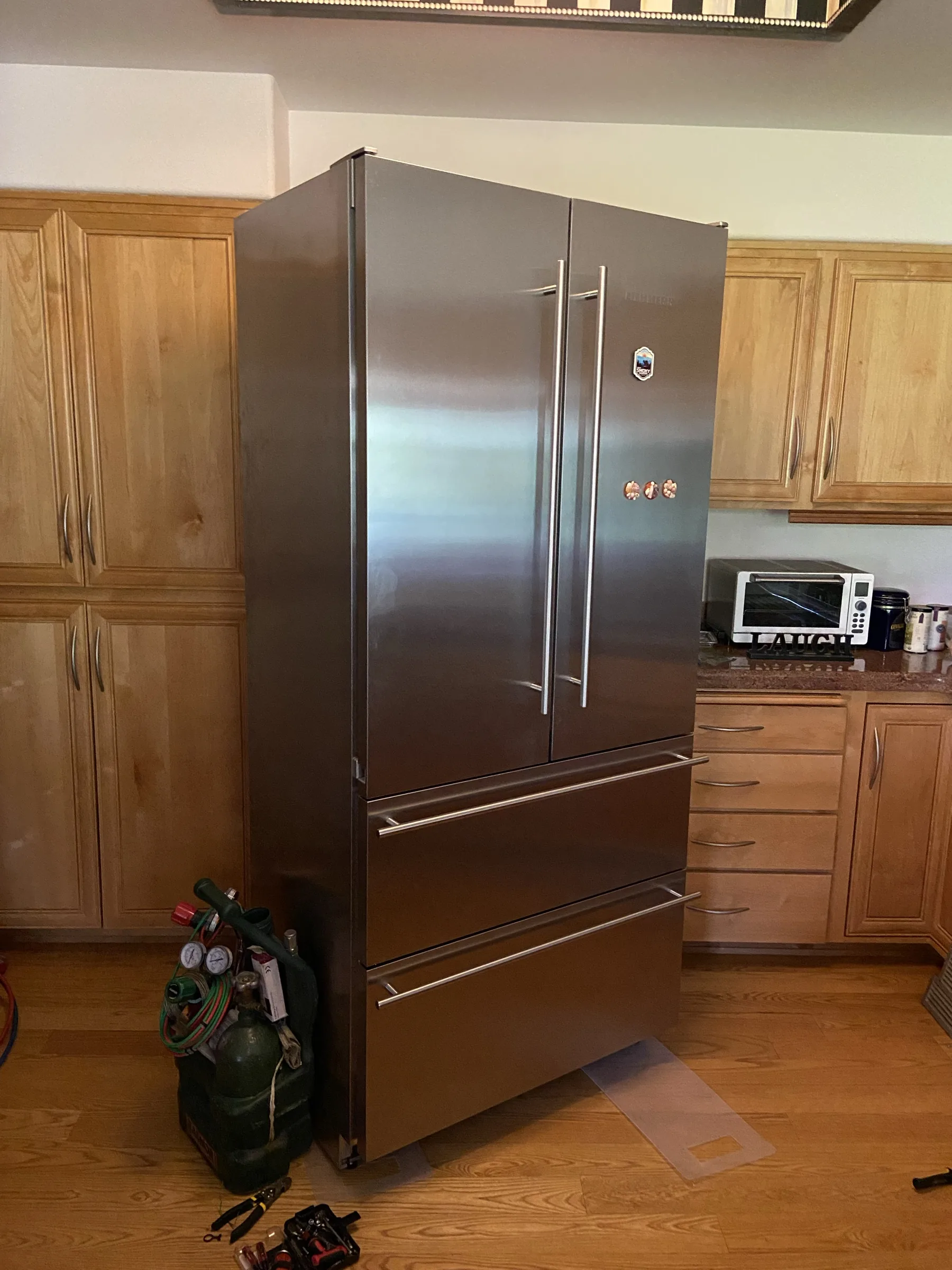 Household refrigerator